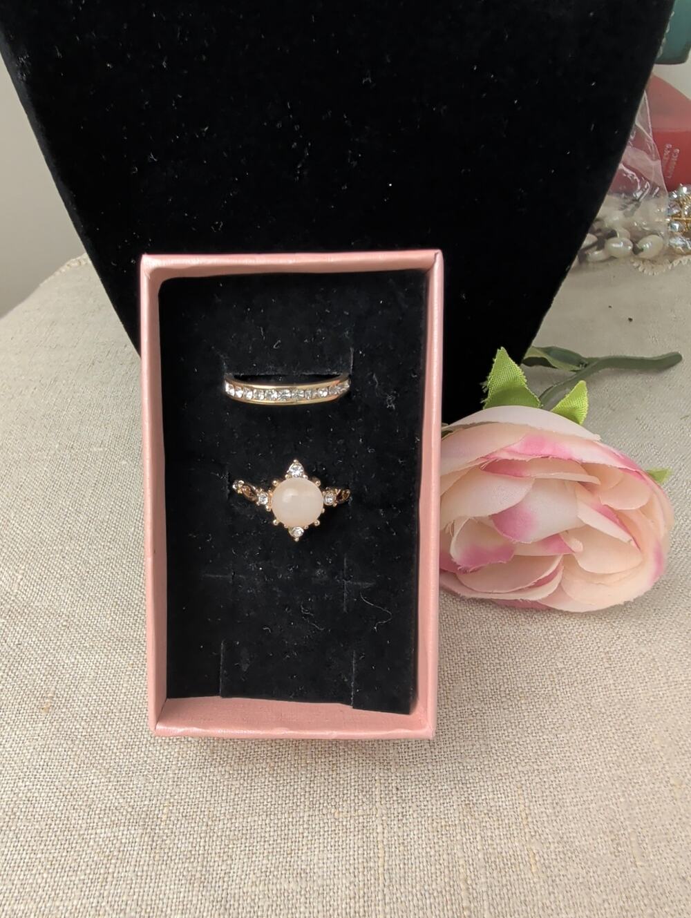 Pink Quartz Gold Tone Glass Rhinestone Ring Set Princess Storybook Size 7